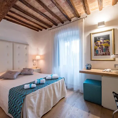 Hotel Il Palazzo Assisi Exterior photo